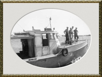 Photo du bateau pêche de la famille vers 1954